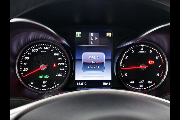 Mercedes-Benz GLC Coupé 250 AMG 4Matic Ambition(NL-auto, Navi, Panorama, Carplay, Camera, PDC V+A, Cruise Con, Etc) Mercedes-Benz GLC Coupé 250 AMG 4Matic Ambition(NL-auto, Navi, Panorama, Carplay, Camera, PDC V+A, Cruise Con, Etc)
