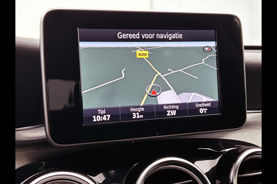 Mercedes-Benz GLC Coupé 250 AMG 4Matic Ambition(NL-auto, Navi, Panorama, Carplay, Camera, PDC V+A, Cruise Con, Etc) Mercedes-Benz GLC Coupé 250 AMG 4Matic Ambition(NL-auto, Navi, Panorama, Carplay, Camera, PDC V+A, Cruise Con, Etc)