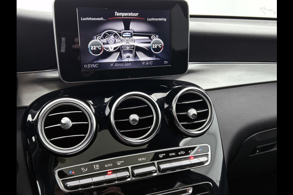 Mercedes-Benz GLC Coupé 250 AMG 4Matic Ambition(NL-auto, Navi, Panorama, Carplay, Camera, PDC V+A, Cruise Con, Etc) Mercedes-Benz GLC Coupé 250 AMG 4Matic Ambition(NL-auto, Navi, Panorama, Carplay, Camera, PDC V+A, Cruise Con, Etc)