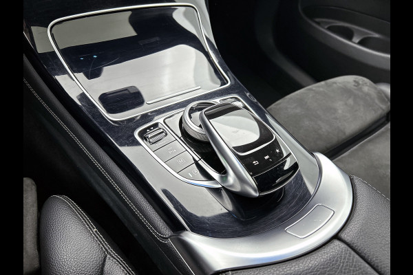 Mercedes-Benz GLC Coupé 250 AMG 4Matic Ambition(NL-auto, Navi, Panorama, Carplay, Camera, PDC V+A, Cruise Con, Etc) Mercedes-Benz GLC Coupé 250 AMG 4Matic Ambition(NL-auto, Navi, Panorama, Carplay, Camera, PDC V+A, Cruise Con, Etc)