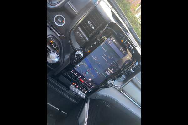 Dodge Ram 1500 5.7 V8 LIMITED-NIGHT/PANO/VIRTUAL/LUCHT/HEADUP Dodge Ram 1500 5.7 V8 LIMITED-NIGHT/PANO/VIRTUAL/LUCHT/HEADUP