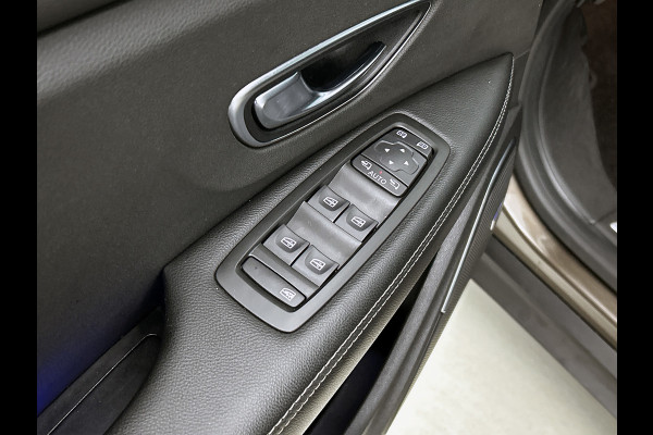Renault Grand Scénic 1.3 TCe Bose 7p. (NL-auto, Navi, Trekhaak, Parkeersensoren, StoelV, Cruise Con, Etc)