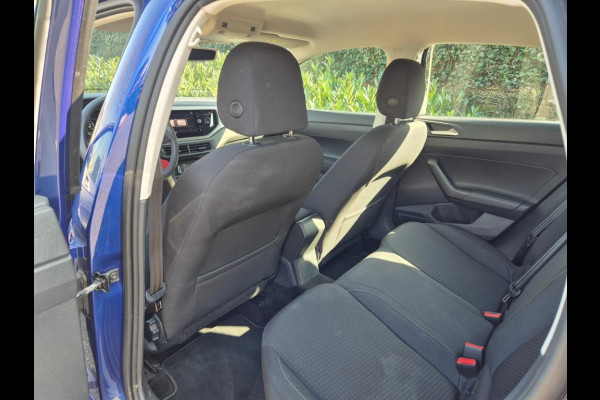 Volkswagen Polo Dealeronderhouden CarPlay Navi Dodehoekwaarschuwing Apps Stoelverwarming Volkswagen Polo Dealeronderhouden CarPlay Navi Dodehoekwaarschuwing Apps Stoelverwarming