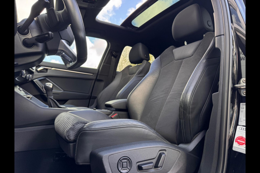 Audi Q3 Sportback 45 TFSI e S Edition Pano/Keyless/Matrix/Blindspot Audi Q3 Sportback 45 TFSI e S Edition Pano/Keyless/Matrix/Blindspot