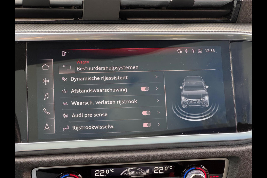 Audi Q3 Sportback 45 TFSI e S Edition Pano/Keyless/Matrix/Blindspot Audi Q3 Sportback 45 TFSI e S Edition Pano/Keyless/Matrix/Blindspot