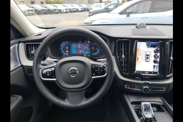 Volvo XC60 2.0 T8 Plug-in hybrid AWD Plus Dark (335kW/455PK) FULL OPTION ** 1e EIG - Ex VOLVO - € 25.000,= onder NP ** ** INFORMEER OOK NAAR ONZE AANTREKKELIJKE FINANCIAL-LEASE TARIEVEN **