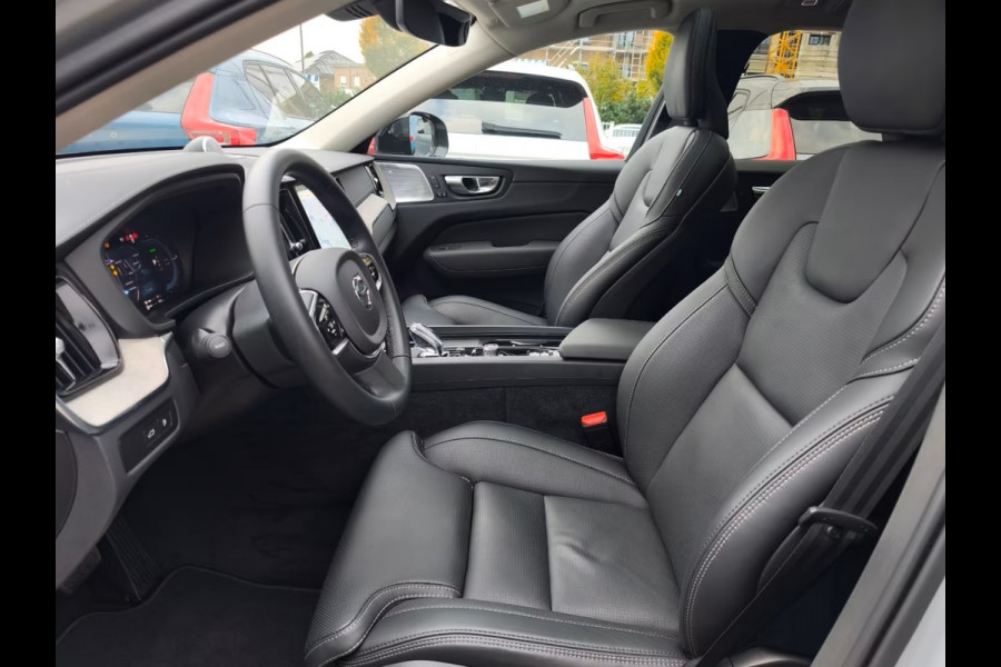 Volvo XC60 2.0 T8 Plug-in hybrid AWD Plus Dark (335kW/455PK) FULL OPTION ** 1e EIG - Ex VOLVO - € 25.000,= onder NP ** ** INFORMEER OOK NAAR ONZE AANTREKKELIJKE FINANCIAL-LEASE TARIEVEN **