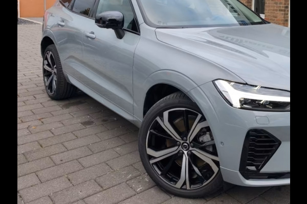 Volvo XC60 2.0 T8 Plug-in hybrid AWD Plus Dark (335kW/455PK) FULL OPTION ** 1e EIG - Ex VOLVO - € 25.000,= onder NP ** ** INFORMEER OOK NAAR ONZE AANTREKKELIJKE FINANCIAL-LEASE TARIEVEN **