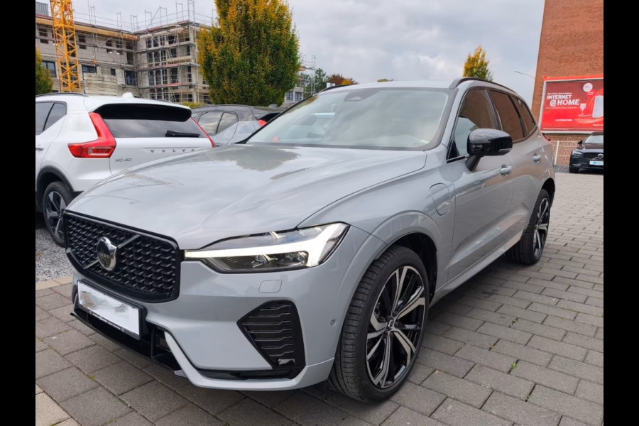 Volvo XC60 2.0 T8 Plug-in hybrid AWD Plus Dark (335kW/455PK) FULL OPTION ** 1e EIG - Ex VOLVO - € 25.000,= onder NP ** ** INFORMEER OOK NAAR ONZE AANTREKKELIJKE FINANCIAL-LEASE TARIEVEN **