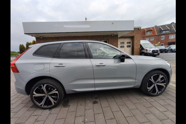 Volvo XC60 2.0 T8 Plug-in hybrid AWD Plus Dark (335kW/455PK) FULL OPTION ** 1e EIG - Ex VOLVO - € 25.000,= onder NP ** ** INFORMEER OOK NAAR ONZE AANTREKKELIJKE FINANCIAL-LEASE TARIEVEN **