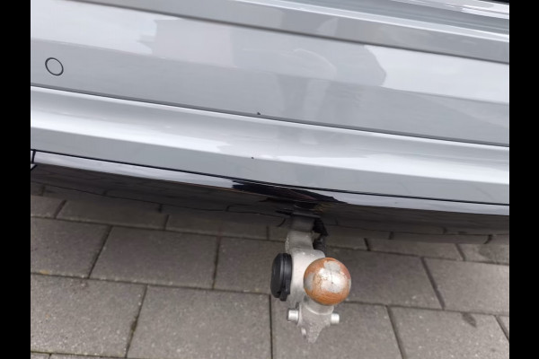 Volvo XC60 2.0 T8 Plug-in hybrid AWD Plus Dark (335kW/455PK) FULL OPTION ** 1e EIG - Ex VOLVO - € 25.000,= onder NP ** ** INFORMEER OOK NAAR ONZE AANTREKKELIJKE FINANCIAL-LEASE TARIEVEN **