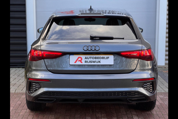 Audi A3 Sportback 35 TFSI S edition RS zetels/Keyless/Camera Audi A3 Sportback 35 TFSI S edition RS zetels/Keyless/Camera