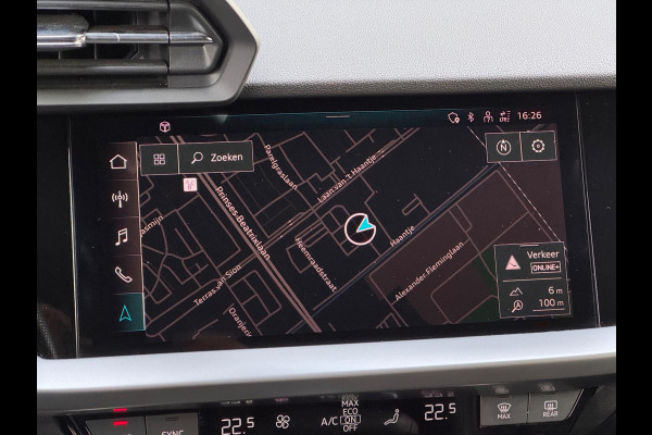 Audi A3 Sportback 35 TFSI S edition RS zetels/Keyless/Camera Audi A3 Sportback 35 TFSI S edition RS zetels/Keyless/Camera