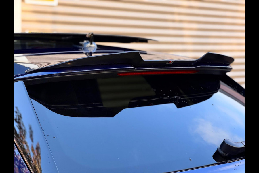 Audi A3 Sportback 45 TFSI e S3 Competition Pano/Keyless/Sfeer/RS zetels Audi A3 Sportback 45 TFSI e S3 Competition Pano/Keyless/Sfeer/RS zetels