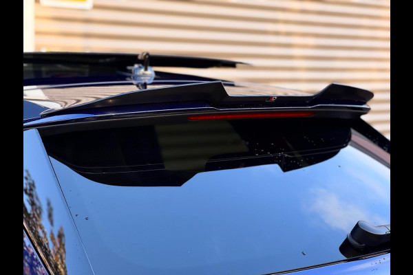 Audi A3 Sportback 45 TFSI e S3 Competition Pano/Keyless/Sfeer/RS zetels Audi A3 Sportback 45 TFSI e S3 Competition Pano/Keyless/Sfeer/RS zetels