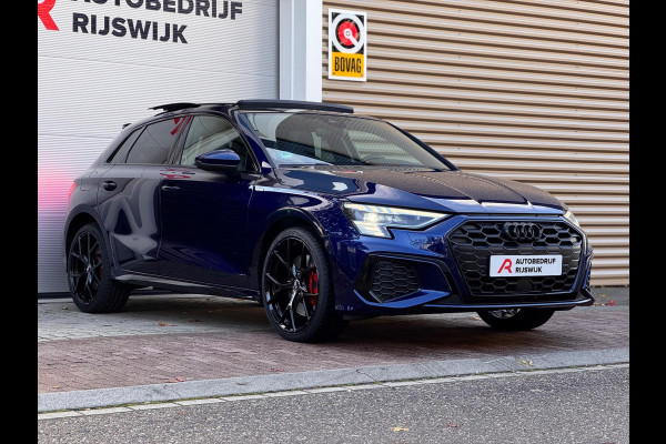 Audi A3 Sportback 45 TFSI e S3 Competition Pano/Keyless/Sfeer/RS zetels Audi A3 Sportback 45 TFSI e S3 Competition Pano/Keyless/Sfeer/RS zetels