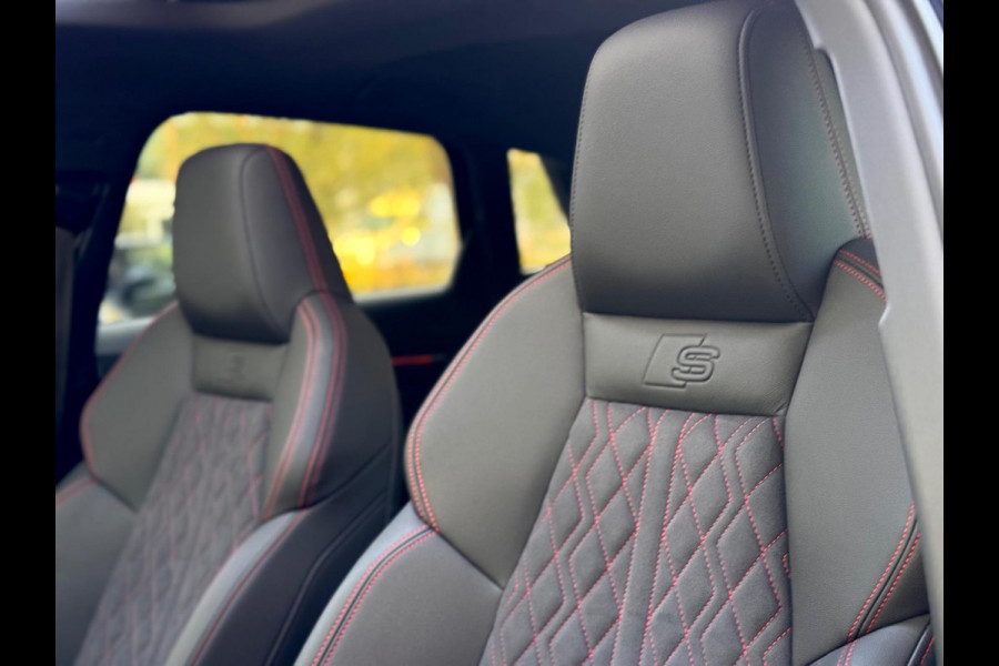Audi A3 Sportback 45 TFSI e S3 Competition Pano/Keyless/Sfeer/RS zetels Audi A3 Sportback 45 TFSI e S3 Competition Pano/Keyless/Sfeer/RS zetels