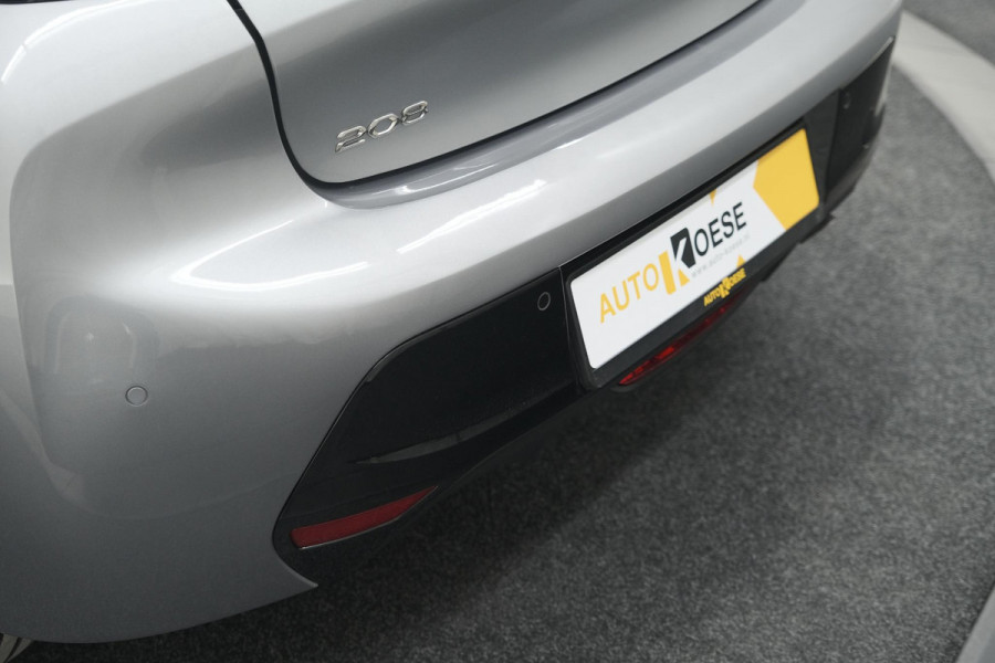Peugeot 208 PureTech 100 EAT8 Allure Pack | Camera | Apple Carplay | Parkeersensoren | Stoelverwarming