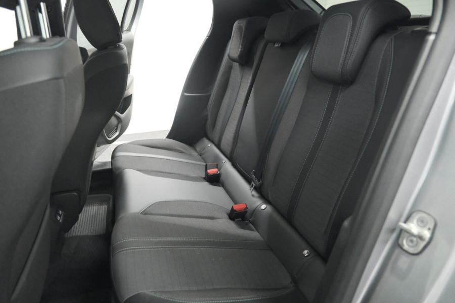 Peugeot 208 PureTech 100 EAT8 Allure Pack | Camera | Apple Carplay | Parkeersensoren | Stoelverwarming