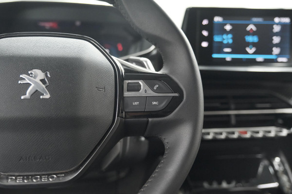 Peugeot 208 PureTech 100 EAT8 Allure Pack | Camera | Apple Carplay | Parkeersensoren | Stoelverwarming