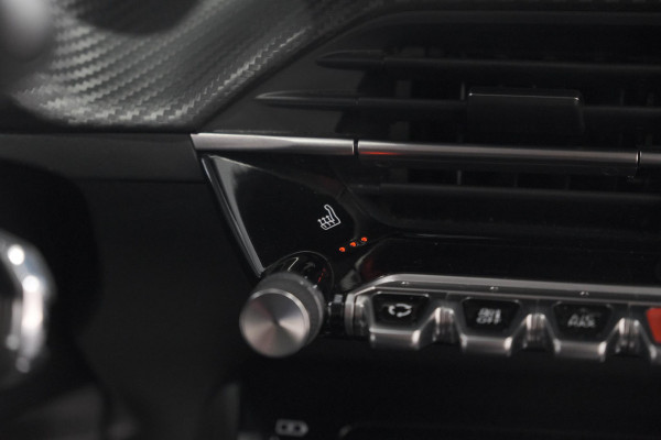 Peugeot 208 PureTech 100 EAT8 Allure Pack | Camera | Apple Carplay | Parkeersensoren | Stoelverwarming
