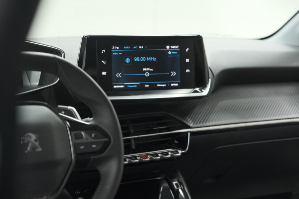 Peugeot 208 PureTech 100 EAT8 Allure Pack | Camera | Apple Carplay | Parkeersensoren | Stoelverwarming