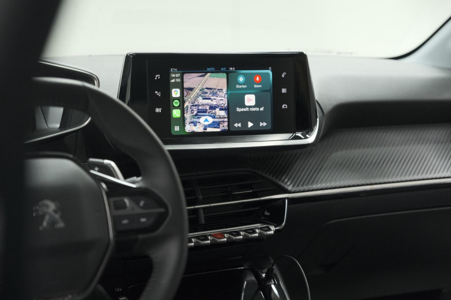 Peugeot 208 PureTech 100 EAT8 Allure Pack | Camera | Apple Carplay | Parkeersensoren | Stoelverwarming