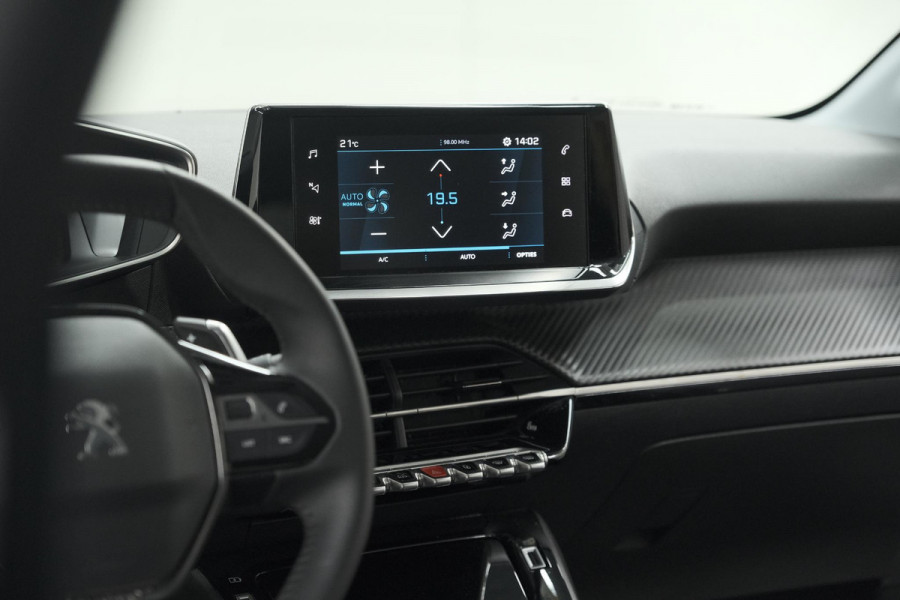 Peugeot 208 PureTech 100 EAT8 Allure Pack | Camera | Apple Carplay | Parkeersensoren | Stoelverwarming
