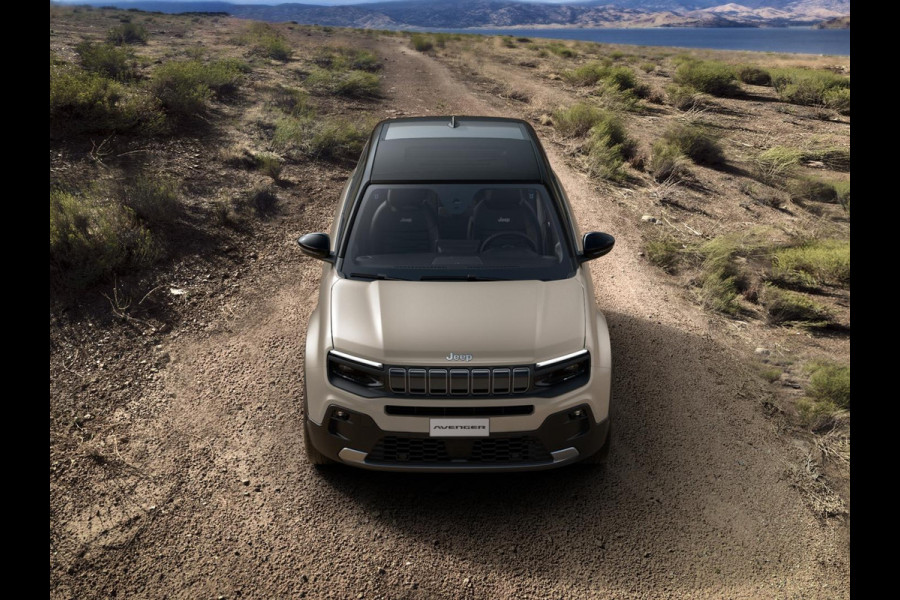 Jeep Avenger Summit 54 kWh | 17% Bijtelling | Schuif/Kanteldak | Leder&Winter Pack | infotainment&Convenience Pack | Warmtepomp Jeep Avenger Summit 54 kWh | 17% Bijtelling | Schuif/Kanteldak | Leder&Winter Pack | infotainment&Convenience Pack | Warmtepomp