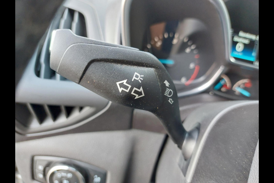 Ford Transit Connect 1.5 TDCI L1 | 100% onderhouden | NAP | Trekhaak | Navi Ford Transit Connect 1.5 TDCI L1 | 100% onderhouden | NAP | Trekhaak | Navi