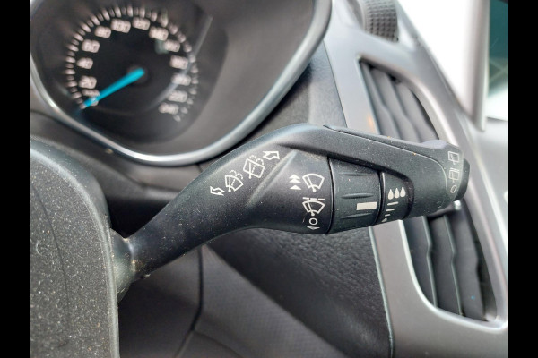 Ford Transit Connect 1.5 TDCI L1 | 100% onderhouden | NAP | Trekhaak | Navi Ford Transit Connect 1.5 TDCI L1 | 100% onderhouden | NAP | Trekhaak | Navi