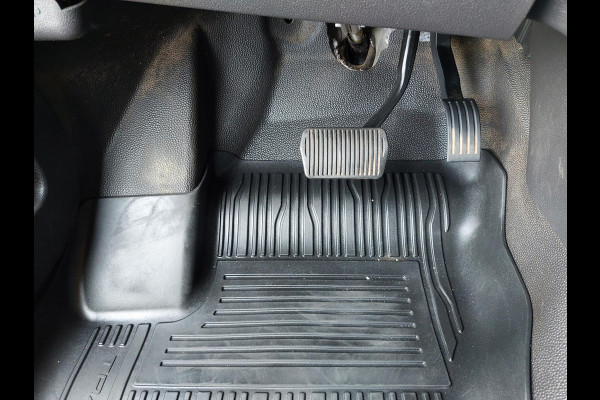 Ford Transit Connect 1.5 TDCI L1 | 100% onderhouden | NAP | Trekhaak | Navi Ford Transit Connect 1.5 TDCI L1 | 100% onderhouden | NAP | Trekhaak | Navi