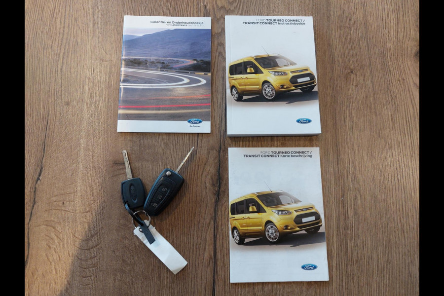 Ford Transit Connect 1.5 TDCI L1 | 100% onderhouden | NAP | Trekhaak | Navi Ford Transit Connect 1.5 TDCI L1 | 100% onderhouden | NAP | Trekhaak | Navi