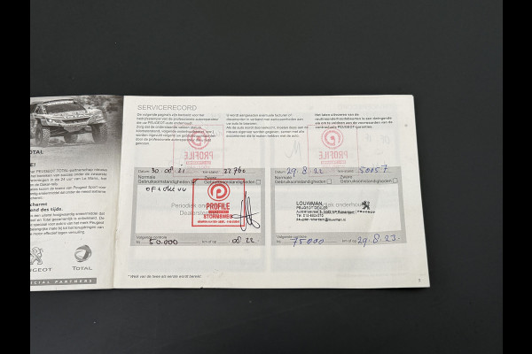 Peugeot 3008 T131PK Automaat Leder Apple Carplay Android Auto 360°Camera Navi Ecc Cruise Control Pdc DAB+ Elek. Achterklep Keyless Wifi Led Lmv 19" Privacy Glas Bluetooth Connected Apps 1e Eigenaar Origineel Nederlandse Auto Peugeot 3008 T131PK Automaat Leder Apple Carplay Android Auto 360°Camera Navi Ecc Cruise Control Pdc DAB+ Elek. Achterklep Keyless Wifi Led Lmv 19" Privacy Glas Bluetooth Connected Apps 1e Eigenaar Origineel Nederlandse Auto