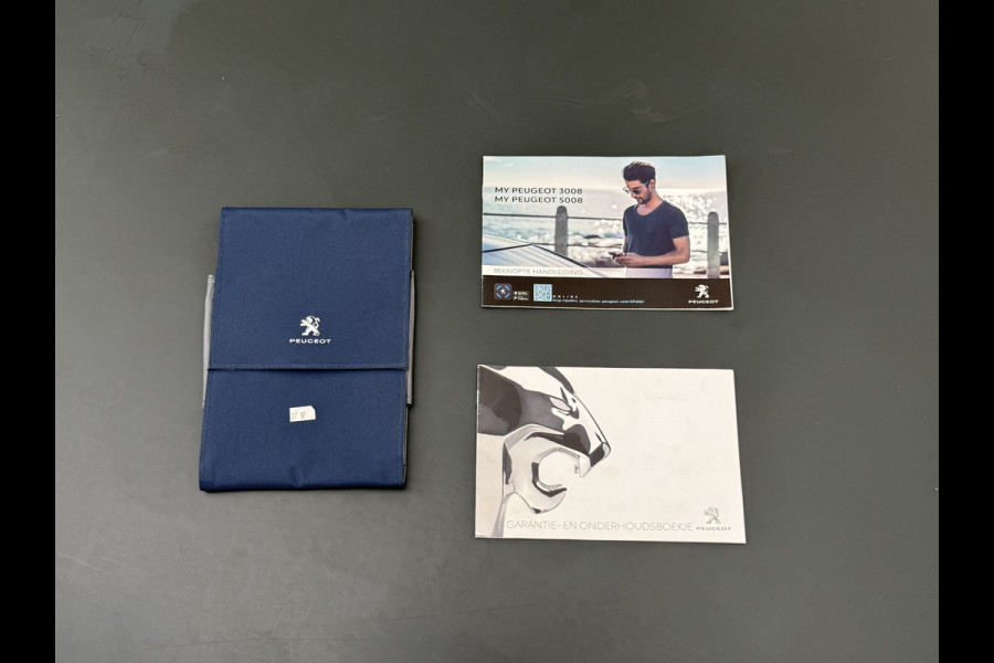Peugeot 3008 T131PK Automaat Leder Apple Carplay Android Auto 360°Camera Navi Ecc Cruise Control Pdc DAB+ Elek. Achterklep Keyless Wifi Led Lmv 19" Privacy Glas Bluetooth Connected Apps 1e Eigenaar Origineel Nederlandse Auto Peugeot 3008 T131PK Automaat Leder Apple Carplay Android Auto 360°Camera Navi Ecc Cruise Control Pdc DAB+ Elek. Achterklep Keyless Wifi Led Lmv 19" Privacy Glas Bluetooth Connected Apps 1e Eigenaar Origineel Nederlandse Auto