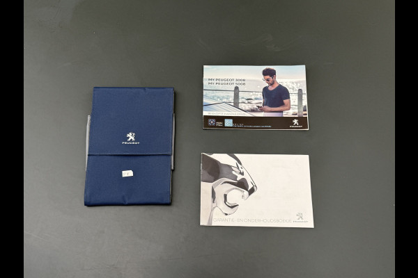 Peugeot 3008 T131PK Automaat Leder Apple Carplay Android Auto 360°Camera Navi Ecc Cruise Control Pdc DAB+ Elek. Achterklep Keyless Wifi Led Lmv 19" Privacy Glas Bluetooth Connected Apps 1e Eigenaar Origineel Nederlandse Auto Peugeot 3008 T131PK Automaat Leder Apple Carplay Android Auto 360°Camera Navi Ecc Cruise Control Pdc DAB+ Elek. Achterklep Keyless Wifi Led Lmv 19" Privacy Glas Bluetooth Connected Apps 1e Eigenaar Origineel Nederlandse Auto