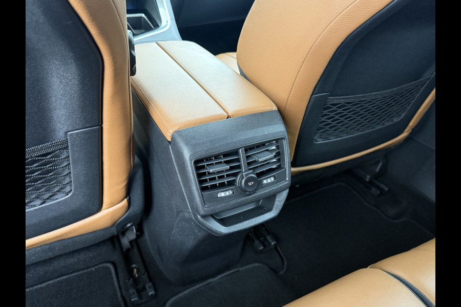 Peugeot 3008 T131PK Automaat Leder Apple Carplay Android Auto 360°Camera Navi Ecc Cruise Control Pdc DAB+ Elek. Achterklep Keyless Wifi Led Lmv 19" Privacy Glas Bluetooth Connected Apps 1e Eigenaar Origineel Nederlandse Auto Peugeot 3008 T131PK Automaat Leder Apple Carplay Android Auto 360°Camera Navi Ecc Cruise Control Pdc DAB+ Elek. Achterklep Keyless Wifi Led Lmv 19" Privacy Glas Bluetooth Connected Apps 1e Eigenaar Origineel Nederlandse Auto
