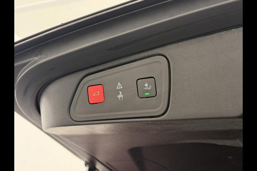 Peugeot 3008 T131PK Automaat Leder Apple Carplay Android Auto 360°Camera Navi Ecc Cruise Control Pdc DAB+ Elek. Achterklep Keyless Wifi Led Lmv 19" Privacy Glas Bluetooth Connected Apps 1e Eigenaar Origineel Nederlandse Auto Peugeot 3008 T131PK Automaat Leder Apple Carplay Android Auto 360°Camera Navi Ecc Cruise Control Pdc DAB+ Elek. Achterklep Keyless Wifi Led Lmv 19" Privacy Glas Bluetooth Connected Apps 1e Eigenaar Origineel Nederlandse Auto