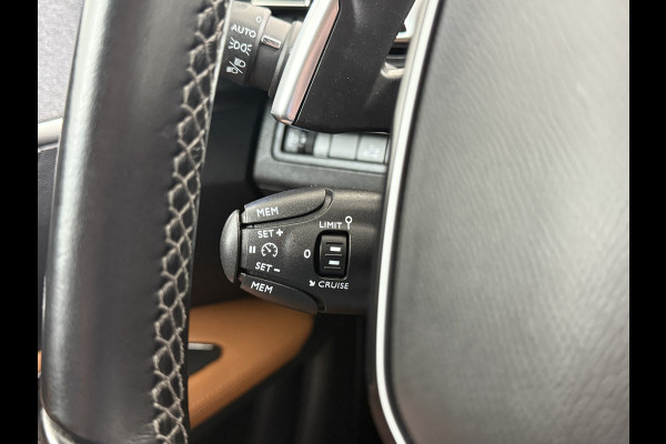 Peugeot 3008 T131PK Automaat Leder Apple Carplay Android Auto 360°Camera Navi Ecc Cruise Control Pdc DAB+ Elek. Achterklep Keyless Wifi Led Lmv 19" Privacy Glas Bluetooth Connected Apps 1e Eigenaar Origineel Nederlandse Auto Peugeot 3008 T131PK Automaat Leder Apple Carplay Android Auto 360°Camera Navi Ecc Cruise Control Pdc DAB+ Elek. Achterklep Keyless Wifi Led Lmv 19" Privacy Glas Bluetooth Connected Apps 1e Eigenaar Origineel Nederlandse Auto