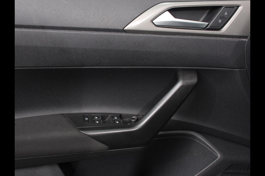 Volkswagen Polo 1.0 TSI 95pk Comfortline | Navigatie | Apple Carplay / Android Auto | Bluetooth | Cruise control | Lichtmetalen Velgen