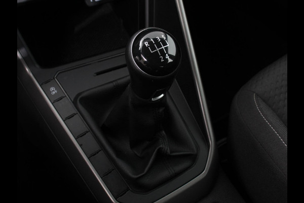 Volkswagen Polo 1.0 TSI 95pk Comfortline | Navigatie | Apple Carplay / Android Auto | Bluetooth | Cruise control | Lichtmetalen Velgen