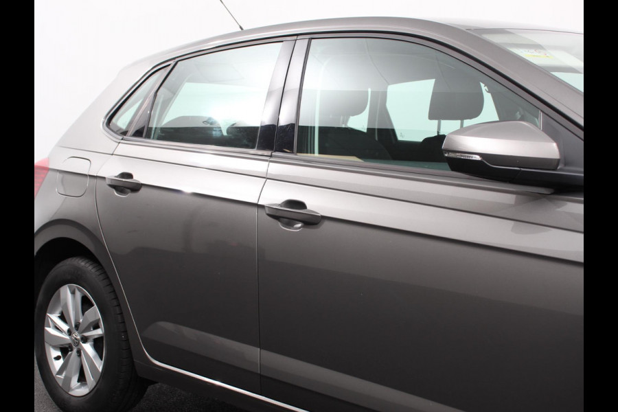 Volkswagen Polo 1.0 TSI 95pk Comfortline | Navigatie | Apple Carplay / Android Auto | Bluetooth | Cruise control | Lichtmetalen Velgen