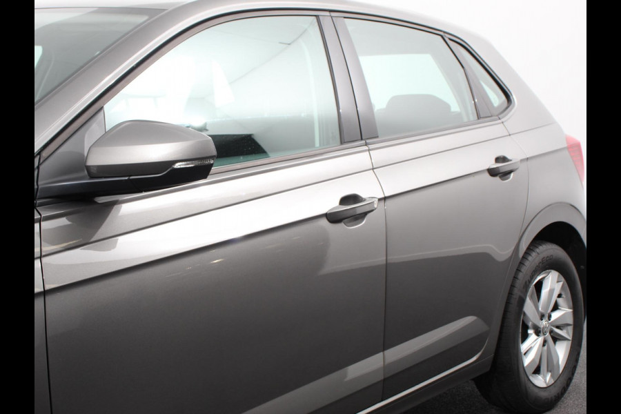 Volkswagen Polo 1.0 TSI 95pk Comfortline | Navigatie | Apple Carplay / Android Auto | Bluetooth | Cruise control | Lichtmetalen Velgen