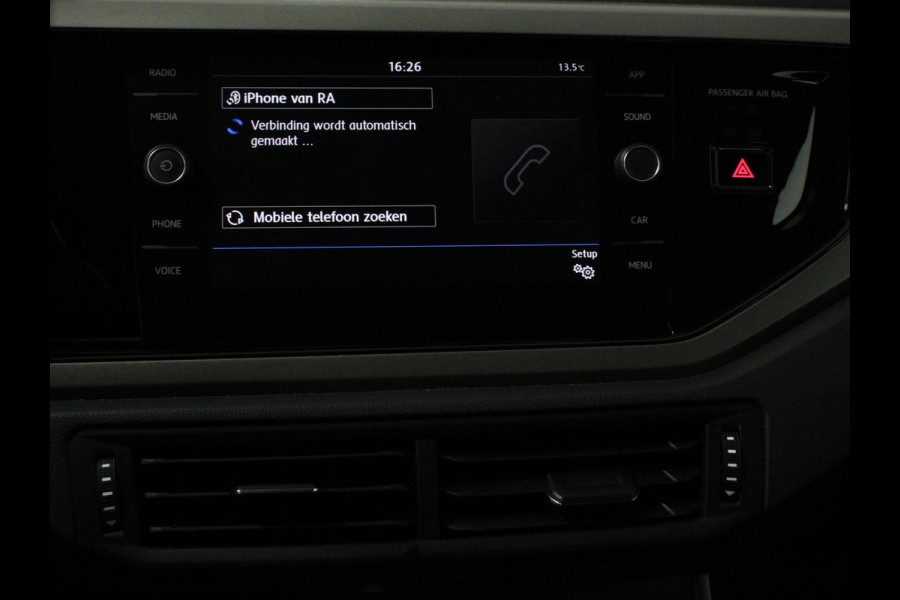 Volkswagen Polo 1.0 TSI 95pk Comfortline | Navigatie | Apple Carplay / Android Auto | Bluetooth | Cruise control | Lichtmetalen Velgen