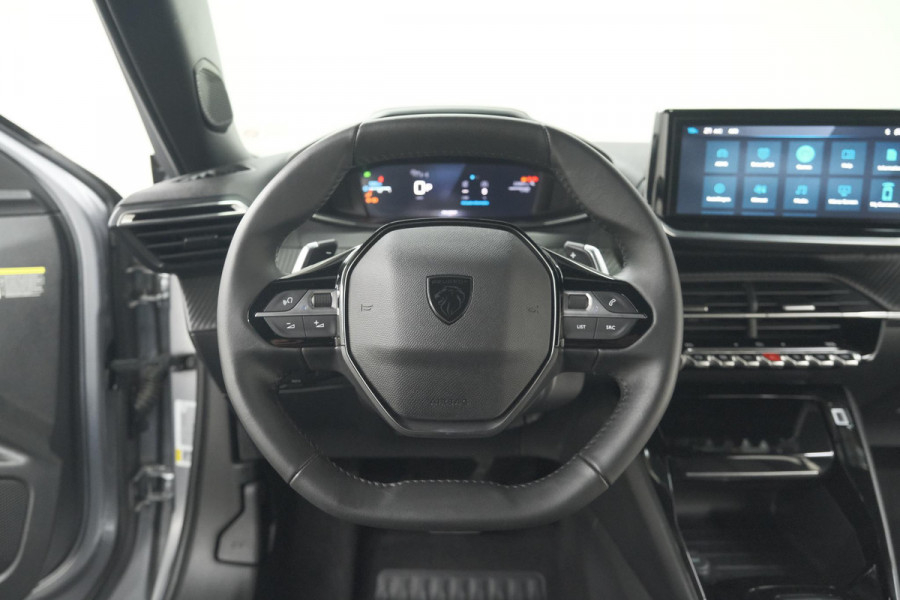 Peugeot 2008 Hybrid 136 e-DCS6 Allure | 360 Camera | Adaptieve Cruise Control | Dodehoekdetectie | Navigatie Peugeot 2008 Hybrid 136 e-DCS6 Allure | 360 Camera | Adaptieve Cruise Control | Dodehoekdetectie | Navigatie