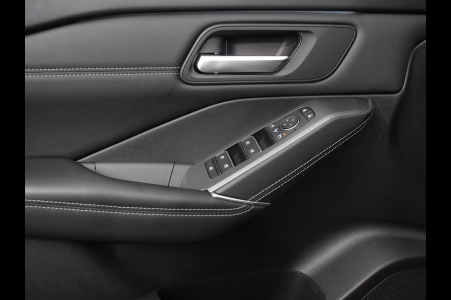 Nissan QASHQAI 1.3 MHEV Automaat N-Connecta | Navigatie | Climate Control | Sfeerverlichting | Camera 360 | Led | Dab | Verwarmde voorstoelen | Adaptive Cruise Control | Digitale Cockpit | Lichtmetalen Velgen Nissan QASHQAI 1.3 MHEV Automaat N-Connecta | Navigatie | Climate Control | Sfeerverlichting | Camera 360 | Led | Dab | Verwarmde voorstoelen | Adaptive Cruise Control | Digitale Cockpit | Lichtmetalen Velgen