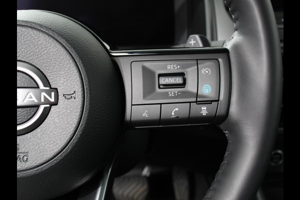 Nissan QASHQAI 1.3 MHEV Automaat N-Connecta | Navigatie | Climate Control | Sfeerverlichting | Camera 360 | Led | Dab | Verwarmde voorstoelen | Adaptive Cruise Control | Digitale Cockpit | Lichtmetalen Velgen Nissan QASHQAI 1.3 MHEV Automaat N-Connecta | Navigatie | Climate Control | Sfeerverlichting | Camera 360 | Led | Dab | Verwarmde voorstoelen | Adaptive Cruise Control | Digitale Cockpit | Lichtmetalen Velgen