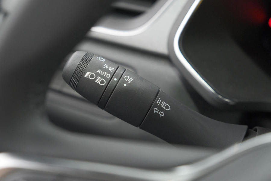 Renault Captur TCe 90 Techno | Camera | Navigatie | Apple Carplay | Pack Full Screen | 18 Inch Lichtmetalen Velgen