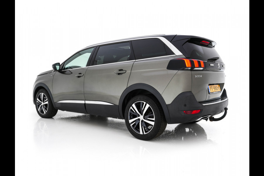 Peugeot 5008 1.6 e-THP GT-Line [ 7-Pers. ] Aut. *PANO | LEATHER-FABRIC | FULL-LED | DIGI-COCKPIT | LANE-ASSIST | BLINDS-SPOT | SPORT-SEATS | CAMERA | NAVI-FULLMAP | SHIFT-PADDLES | PRIVACY-GLASS | TOWBAR | 18''ALU*