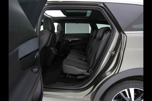 Peugeot 5008 1.6 e-THP GT-Line [ 7-Pers. ] Aut. *PANO | LEATHER-FABRIC | FULL-LED | DIGI-COCKPIT | LANE-ASSIST | BLINDS-SPOT | SPORT-SEATS | CAMERA | NAVI-FULLMAP | SHIFT-PADDLES | PRIVACY-GLASS | TOWBAR | 18''ALU*